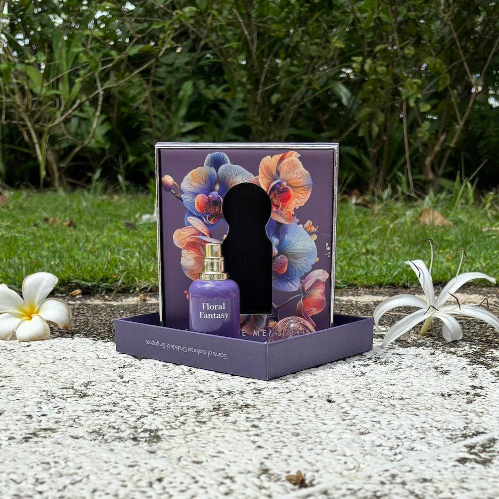 Floral Fantasy by Singapore Memories is a captivating women’s perfume made in Singapore, blending patchouli, jasmine, and peach. A thoughtful and elegant Singapore gift for her.