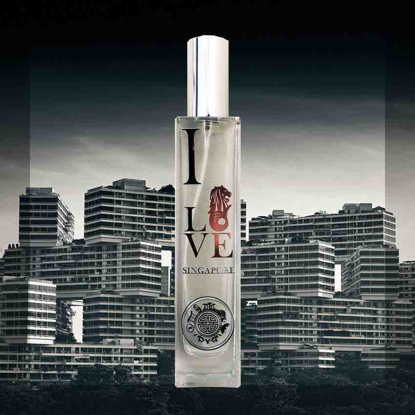 I love Singapore premium MBS marina by sands home Aroma room diffuser candle essential oils by Singapore memories a perfect singaporean gift