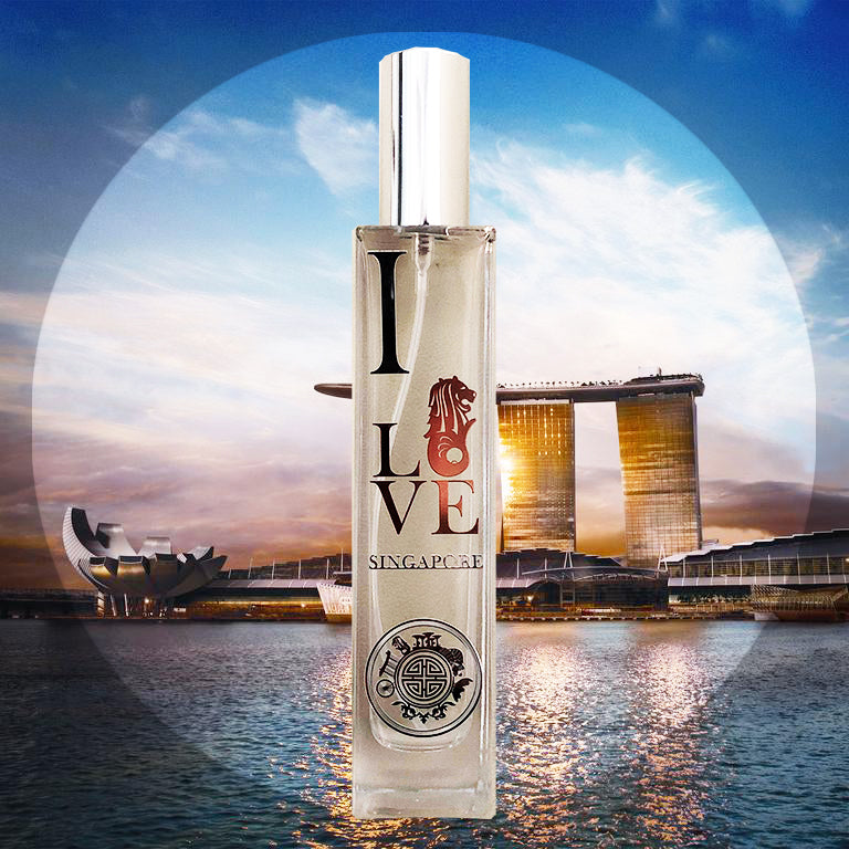 I love singapore scent in front of marina bay sands skyline 
